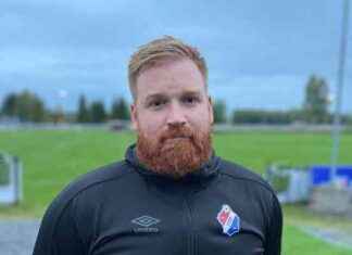 Protesti tuomaria vastaan: Ei kuulu jalkapallokentälle news-24092024-115749