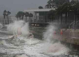 Miltonia ennakoivat tornadot riepottelevat jo Floridaa | Hirmumyrskyt alkaneet news-10102024-010137