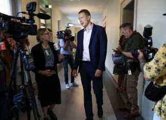 Kansanedustaja jättää eduskunnan, kutsuu terveysvaliokuntaa sairaimmaksi työympäristöksi news-17102024-205440