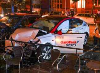 Tesla-taksin onnettomuus ulkoterassilla: Tesla ajoi itsestään news-19102024-210830