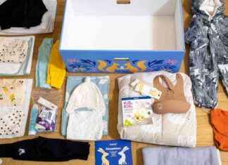 Suomen syntyvyyden lasku johtaa vauvapakettien hankintojen keskeyttämiseen news-22102024-092555