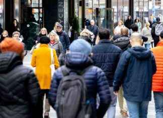 Torstain lehdet: Valiokunnat ylittävät kansanedustajat, maahanmuutto kasvattaa väestöä ja Kotipizzan ulkomaalainen liha news-24102024-094748