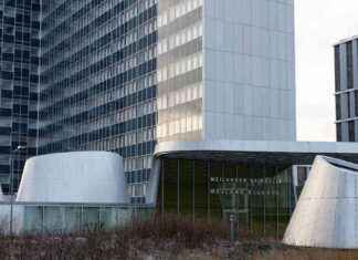 Terveydenhuollon työntekijäliitto vastustaa HUSin irtisanomisia news-16112024-061007