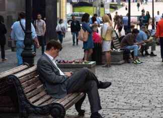 Venäläisten asenteet Suomea kohtaan ’ristiriitaisia’, ministeriön kyselytutkimus paljastaa news-26112024-235605