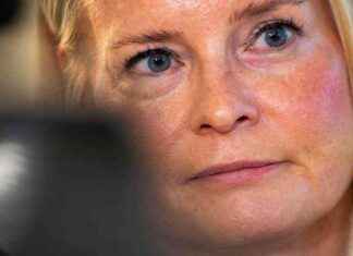 Perussuomalaiset puolustaa kansanedustajiaan osallistumasta 612-marssiin news-02122024-000542