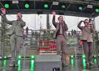 KAJ hurmaa suomalaisen kotikaupungin yleisön Eurovision-debyytillään Bara bada bastu kaj-hurmaa-suomalaisen-kotikaupungin-yleisn-eurovision-debyytilln-bara-bada-bastu