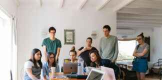 Broilerikiusaus: Broilerikiusaus Helposti – Arjen Pelastava Herkkuruoka Broilerikiusaus: Broilerikiusaus Helposti – Arjen Pelastava Herkkuruoka