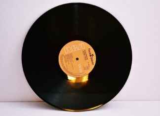 Hinkuyskä Oireet: Näin Tunnistat Ja Suojaat Perheesi Hinkuyskä Oireet: Näin Tunnistat Ja Suojaat Perheesi