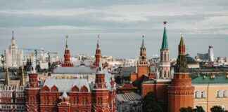 Moskovan Kreml Paljastaa: Historian Suurimmat Salaisuudet Moskovan Kreml Paljastaa: Historian Suurimmat Salaisuudet