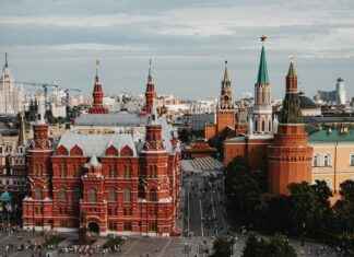 Moskovan Kreml Paljastaa: Historian Suurimmat Salaisuudet Moskovan Kreml Paljastaa: Historian Suurimmat Salaisuudet