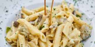 Uunifetapasta: Näin Teet Täydellisen Uunifetapastan Joka Hurmaa Kaikki Uunifetapasta: Näin Teet Täydellisen Uunifetapastan Joka Hurmaa Kaikki