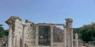 Ylioppilaslakki: Ylioppilaslakki Perinteet – Kaikki Mitä Sinun Tulee Tietää Ylioppilaslakki: Ylioppilaslakki Perinteet – Kaikki Mitä Sinun Tulee Tietää