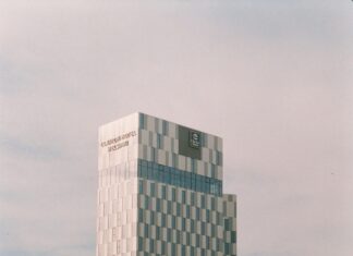 Clarion Hotel Helsinki Airport: Miksi Valita Tämä Majoitus?