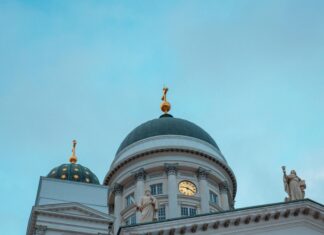 Helsingin Kaupungin Avoimet Työpaikat: Löydä Unelmiesi Työ!