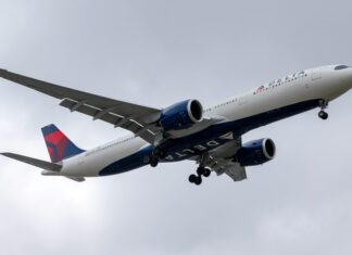 Navigating Flight Delays: Expert Tips for Dealing with Delta Flight DL275 Diverted at LAX Delta Airlines, Delta Flight DL275, Flight DL275, Flight Diversions, Travel News, Airline Policies, LAX Diversion, Delta Flight DL275 Diverted LAX